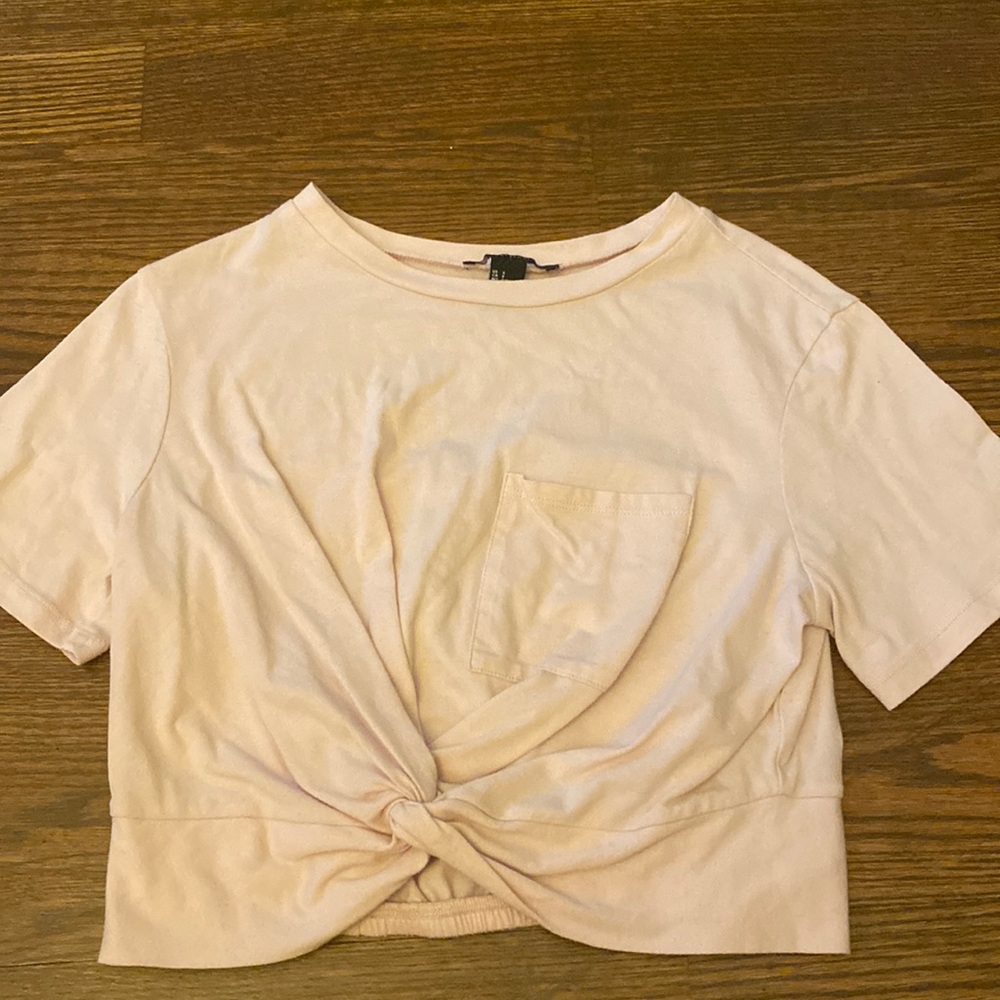 cute baby pink crop top
